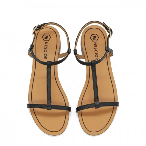 Złote skórzane sandały z cienkich paseczków 09T