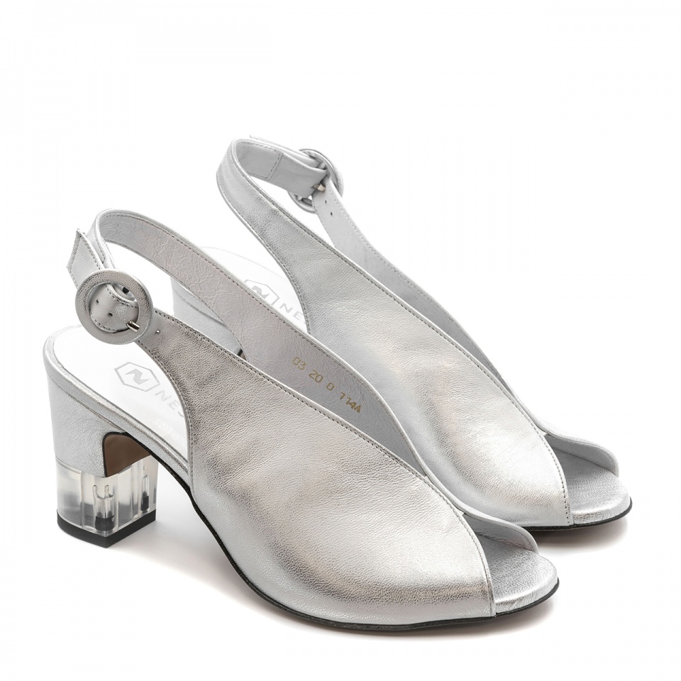 Srebrne sandały peep toe 114A
