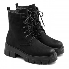 Czarne botki z nubuku na grubej podeszwie 214D