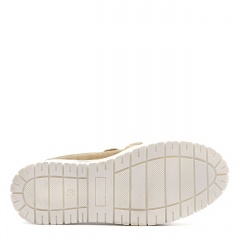 Beżowe sneakersy z łańcuchem 243F