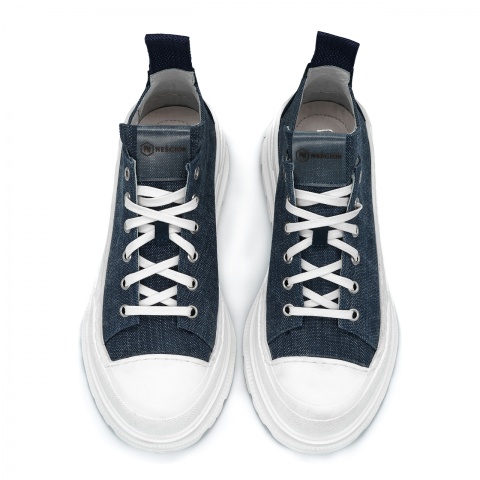 Granatowe sznurowane półbuty na grubej podeszwie 63B