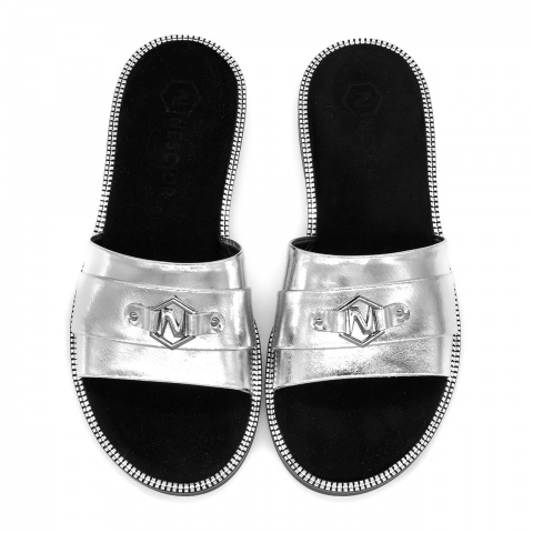 Srebrne skórzane klapki 67H