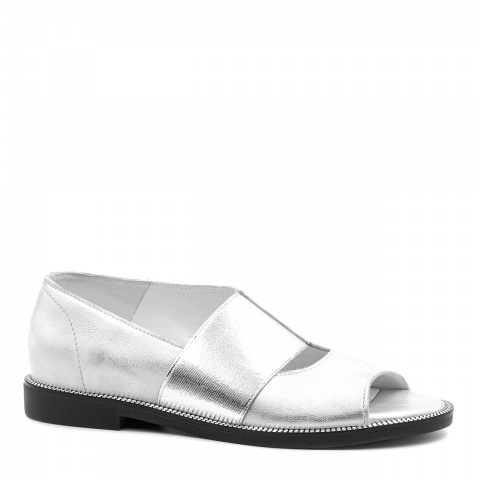 Srebrne skórzane sandały z gumką 67E