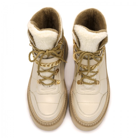 Beżowe sk&oacute;rzane botki FIF61