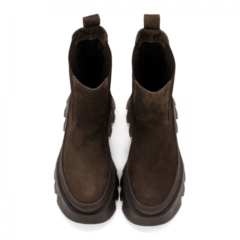 Brązowe botki na masywnej podeszwie CB3013/156