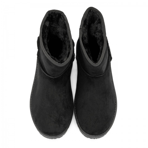 Czarne ocieplone botki KC1470