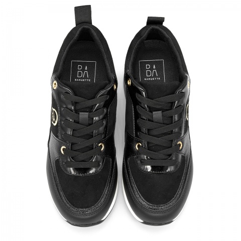 Czarne sznurowane sneakersy KC4001