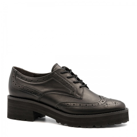 Czarne skórzane wiązane półbuty 240P