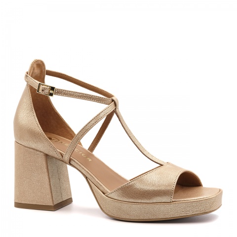 Beżowo-złote skórzane sandały z paskami 135B