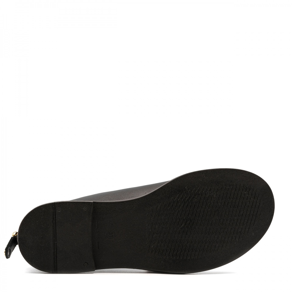 Czarne skórzane zabudowane sandały 6FL301671
