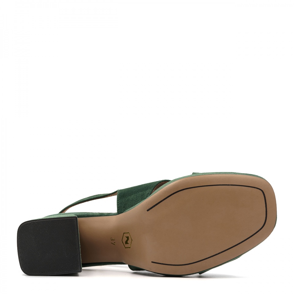 Zielone zamszowe sandały 135A