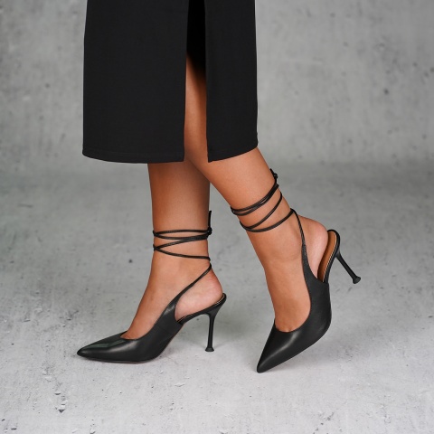 Czarne skórzane szpilki bez pięty 231V