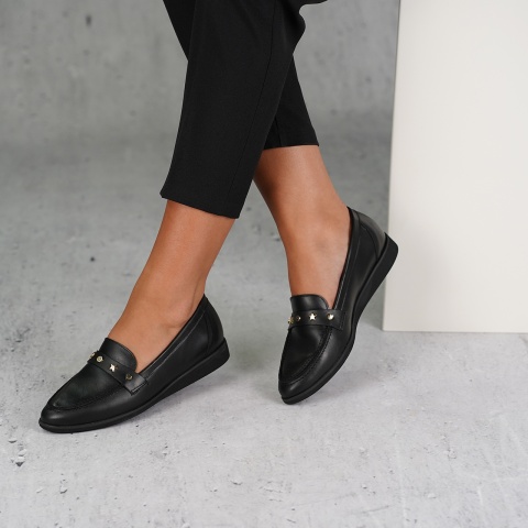 Czarne skórzane półbuty 44K