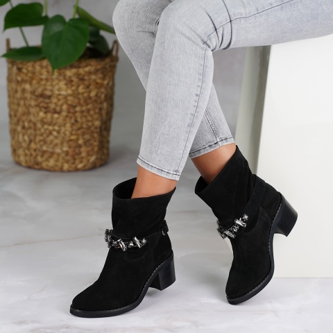 Czarne welurowe botki 274H