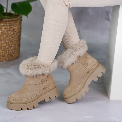 Beżowe botki na masywnej podeszwie LM60387