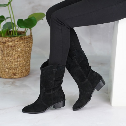 Czarne długie welurowe kowbojki 28R