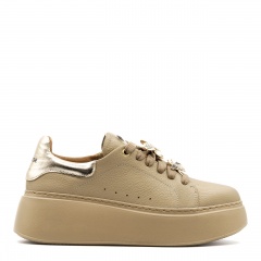 Beżowe sznurowane sneakersy z motylami 237M