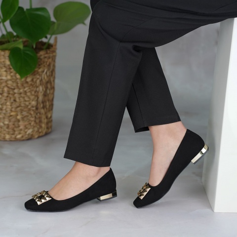 Czarne zamszowe baleriny z ozdobą 273B