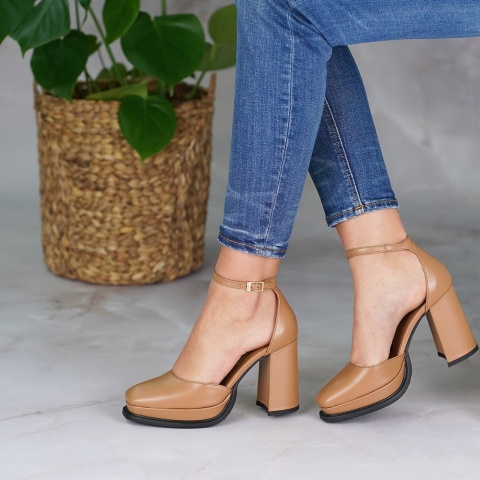 Karmelowe skórzane otwarte półbuty 238G