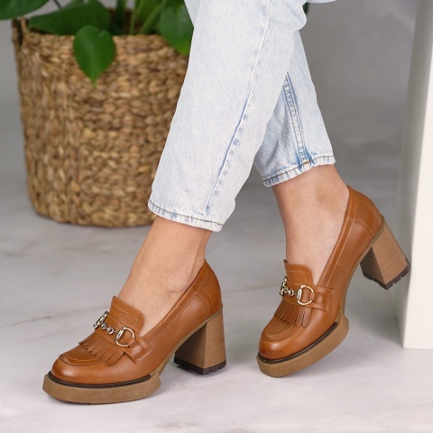 Koniakowe półbuty na masywnym obcasie 285F