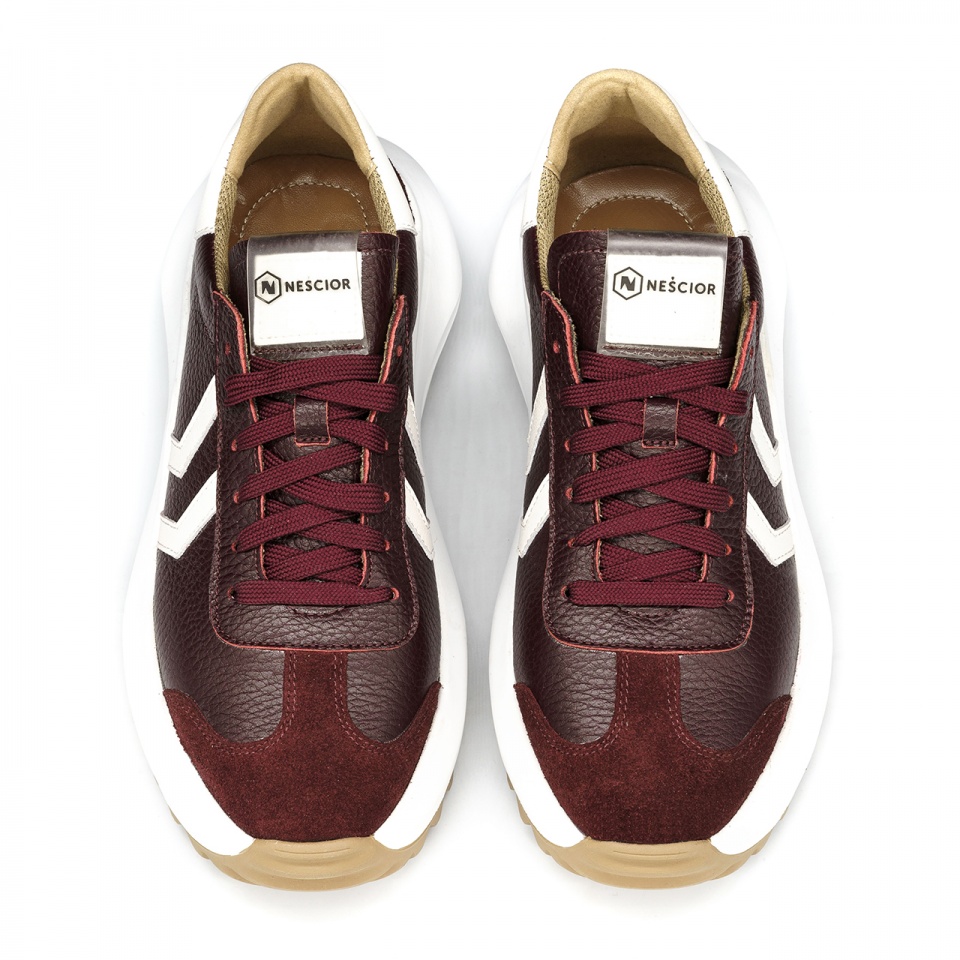 Bordowo-białe skórzane sneakersy 256P