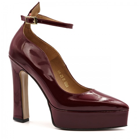 Bordowe lakierowane czółenka na platformie 128A