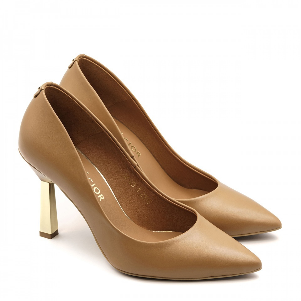 Karmelowe czółenka na lustrzanej szpilce 231G