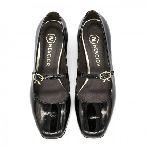 Czarne czółenka na obcasie z paskiem 255E