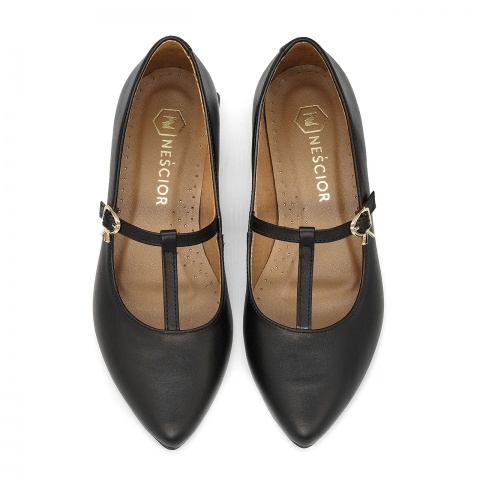 Czarne skórzane półbuty z zapięciem 253B