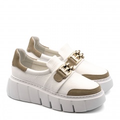 Biało-beżowe wsuwane sneakersy 295C