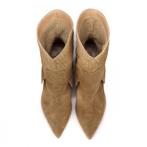 Karmelowe welurowe botki 5ADNF02943824Z