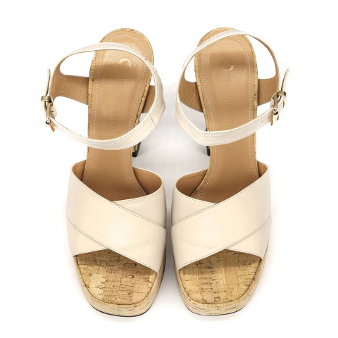 Beżowe sandały 5ADVG22323L