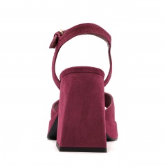 Burgundowe zamszowe sandały  5ADD70591225L