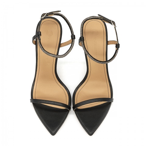 Czarne skórzane sandały 5AD001815124L