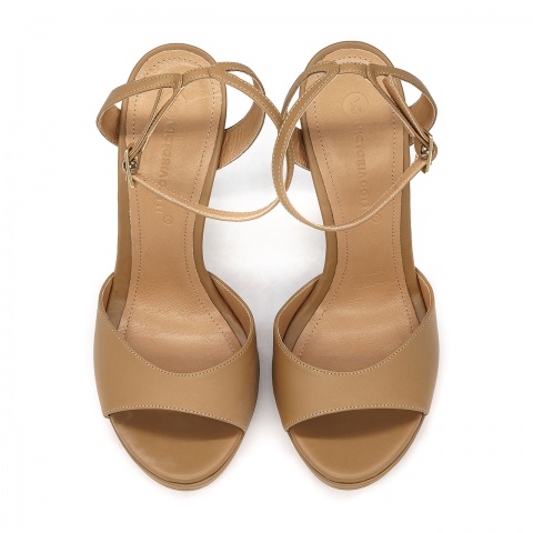 Karmelowe skórzane sandały 5ADB864011025L