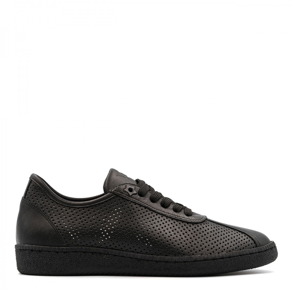 Czarne skórzane sneakersy 5AD2631221L