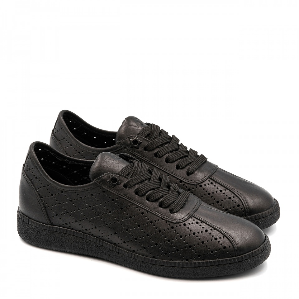 Czarne skórzane sneakersy 5AD2631221L