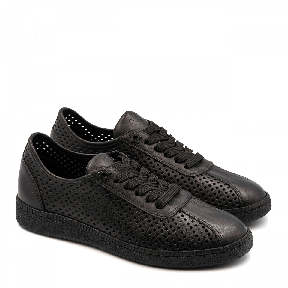 Czarne skórzane sneakersy 5AD2631221L