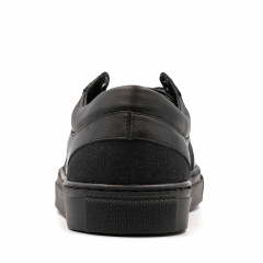 Czarne skórzane sneakersy 5AD6880121L