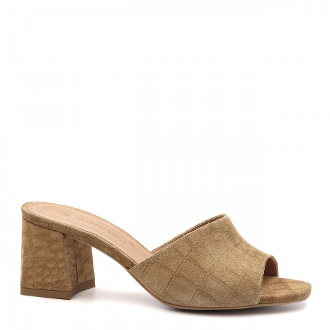 Karmelowe zamszowe klapki 5AD02694121L