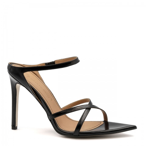 Czarne skórzane klapki 5AD001812624L