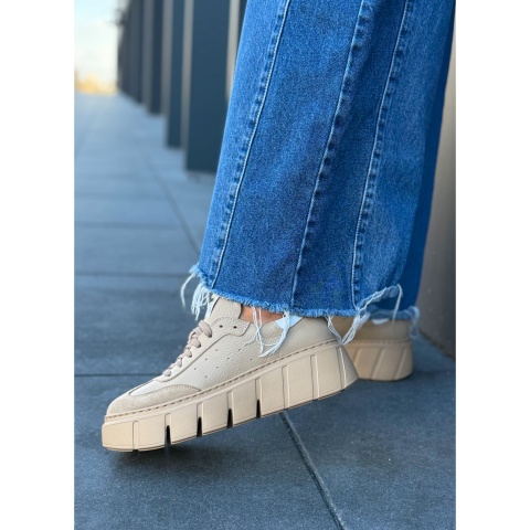 Beżowo-białe sznurowane sneakersy 295H