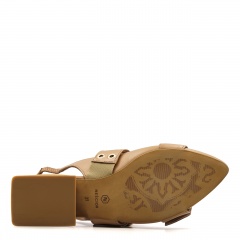 Karmelowe skórzane półbuty slingback 253V