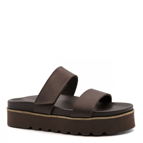 Ciemnobrązowe klapki na grubym spodzie 216W