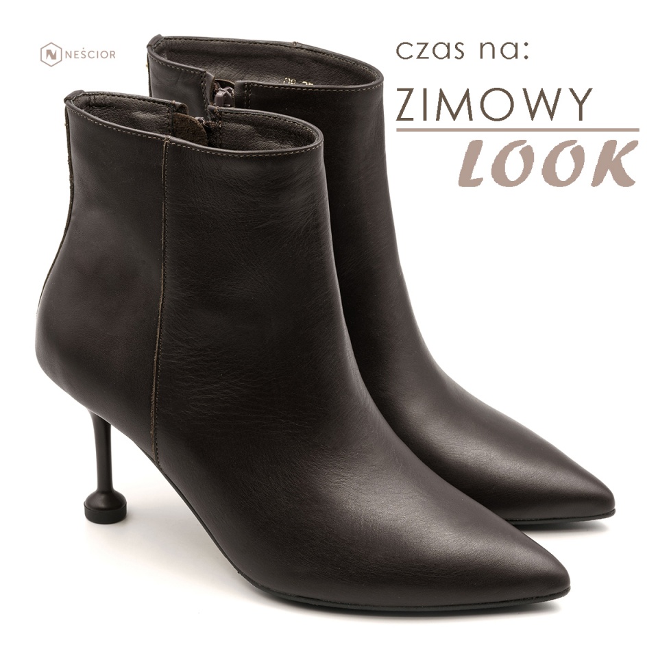 Czekoladowe botki z szerokim flekiem 303B