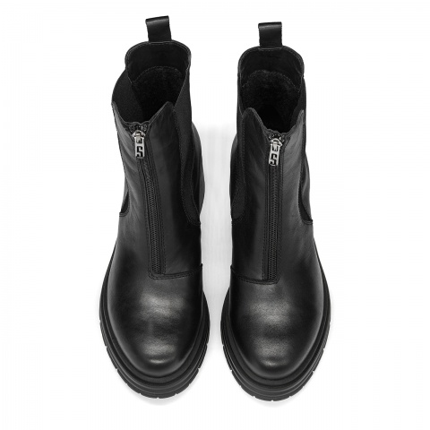 Czarne skórzane botki na grubym spodzie 7SM8010A