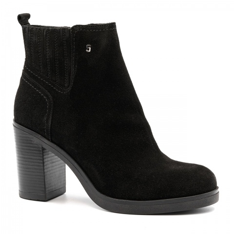 Czarne welurowe botki na wysokim obcasie 7SM6349A