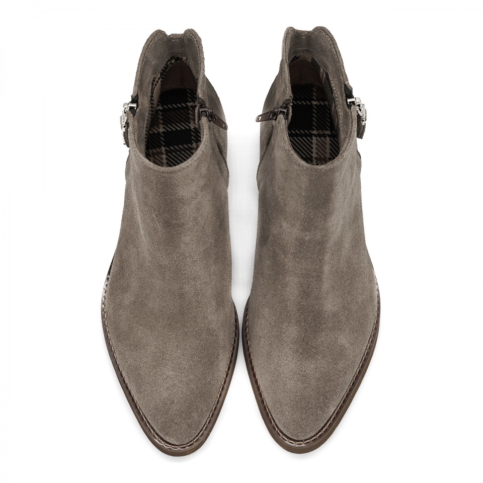 Kawowe welurowe botki 219B