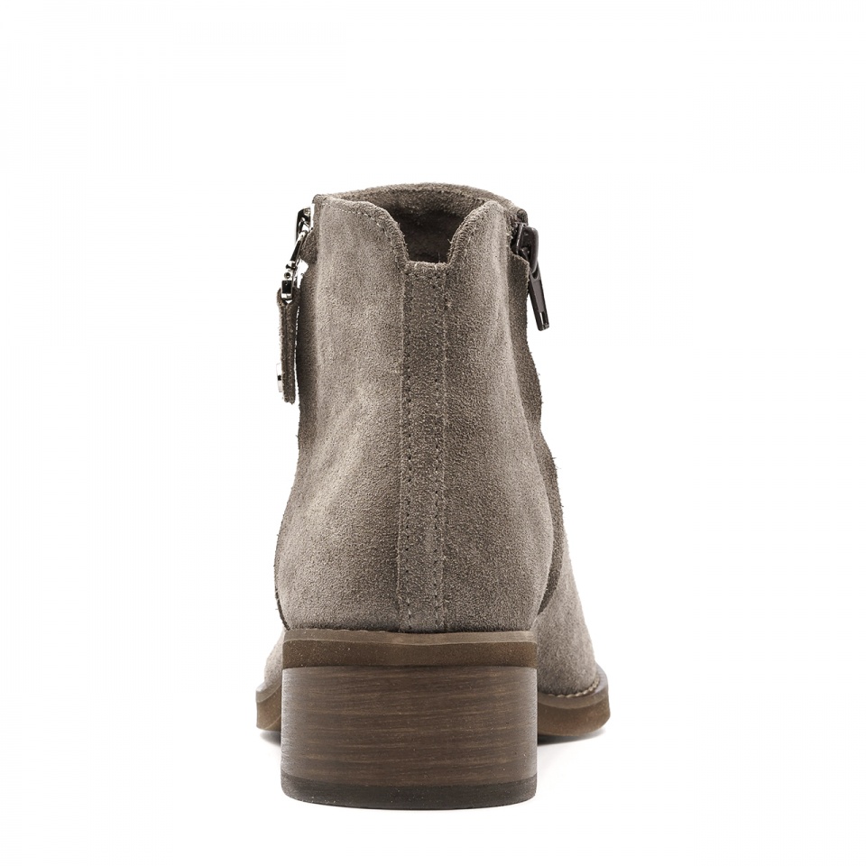 Kawowe welurowe botki 219B