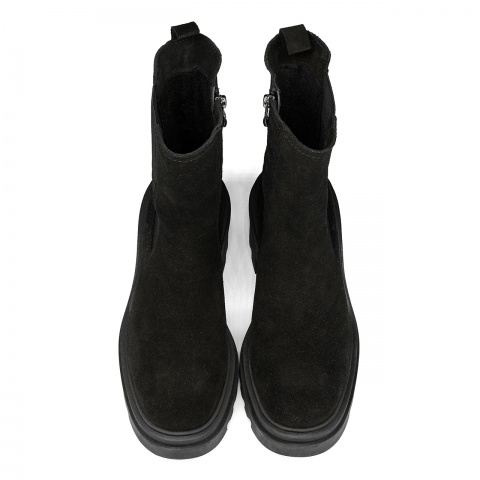 Czarne welurowe botki na grubym spodzie 7SM6361A